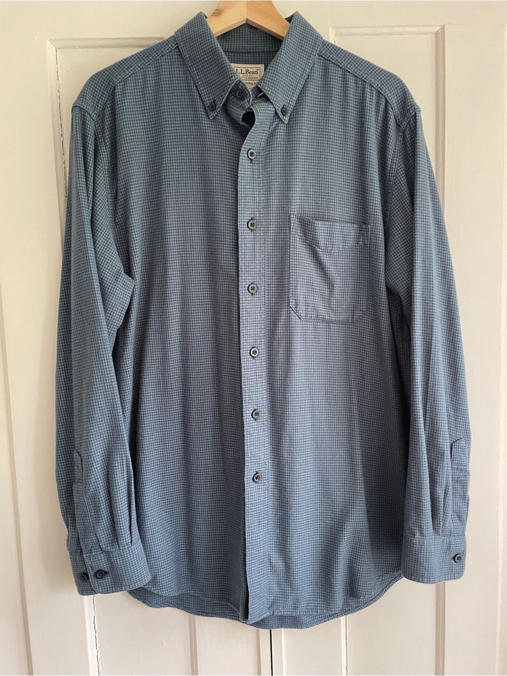 L.L. Bean Flannel Shirt Men's M Reg Traditional Button-Down Check Long Sleeve